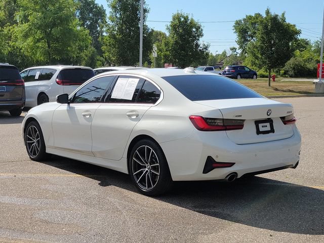 Used 2021 BMW 330i xDrive Sedan w/ Premium Package AWD/4WD image 3