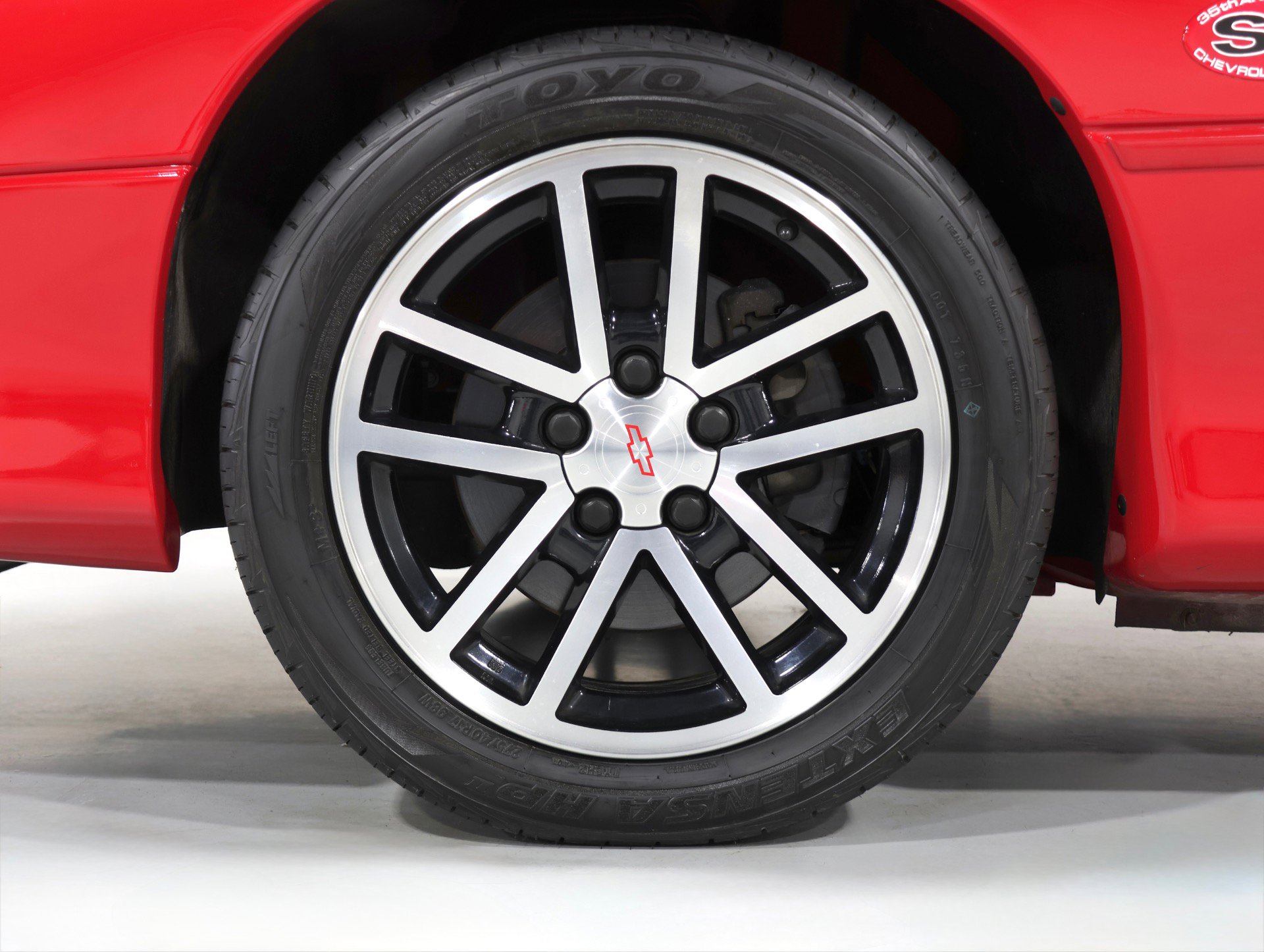 Used 2002 Chevrolet Camaro Z28 w/ SS Performance/Appearance Pkg RWD image 37