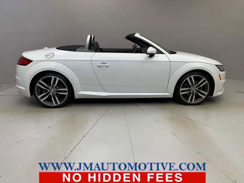 Used 2019 Audi TT 2.0T w/ Technology Package image 6