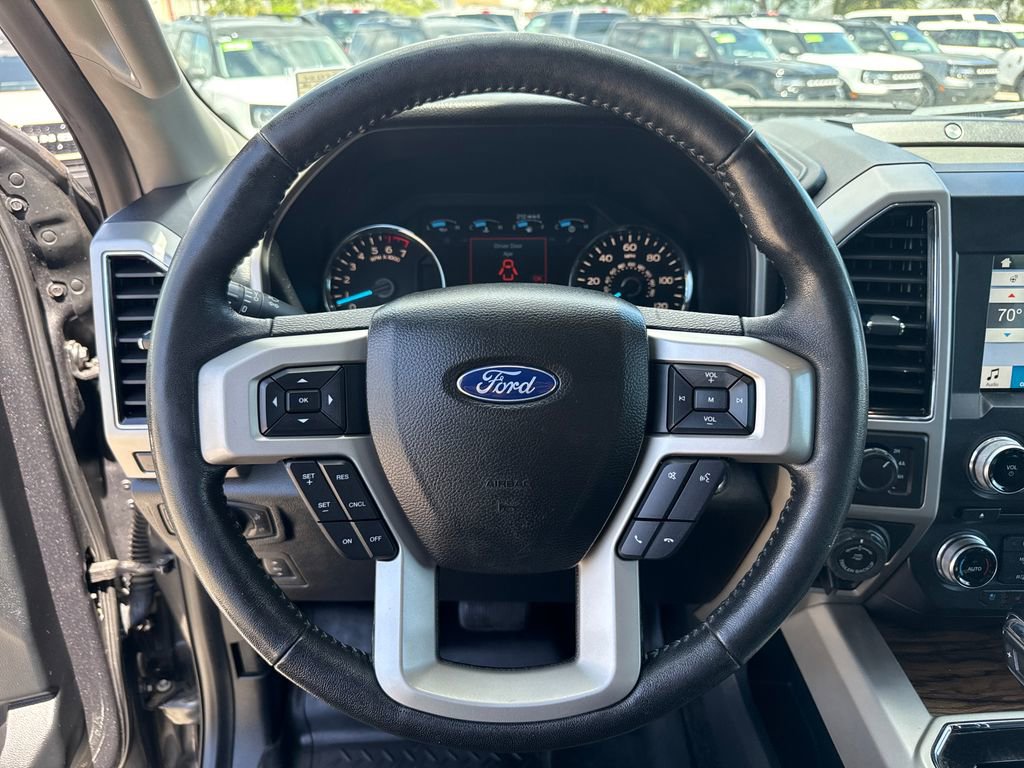 Used 2018 Ford F150 Lariat w/ Equipment Group 502A Luxury AWD/4WD image 14