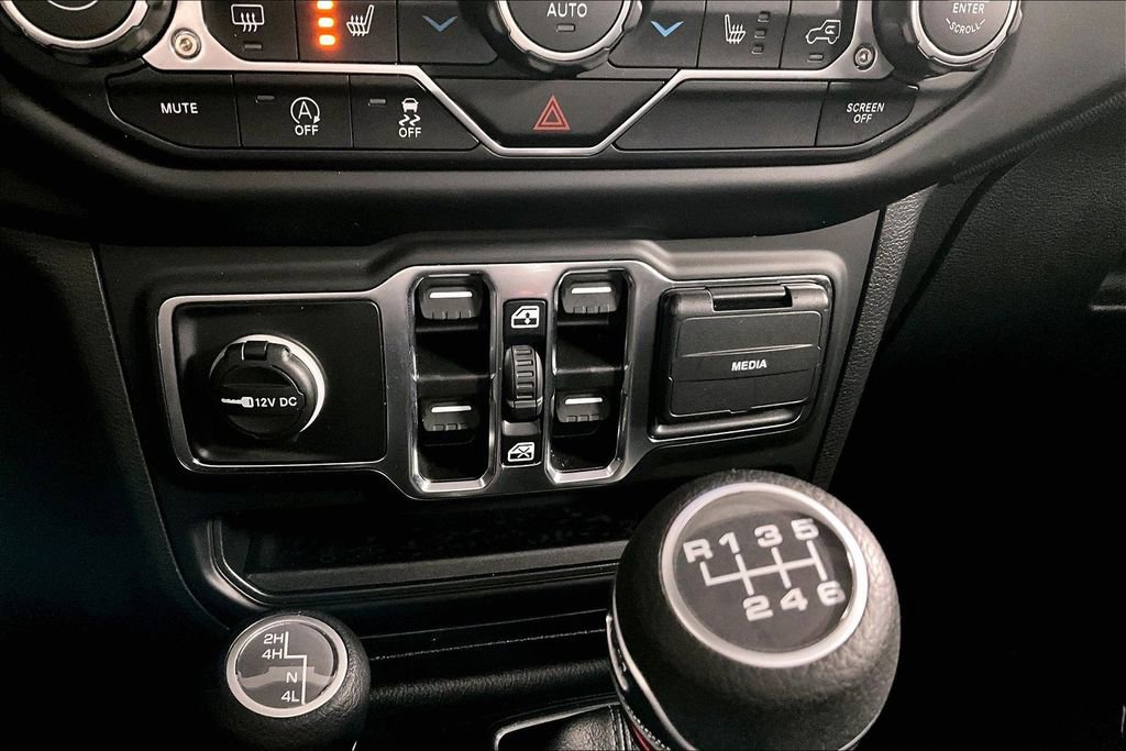 Used 2023 Jeep Gladiator Willys image 31