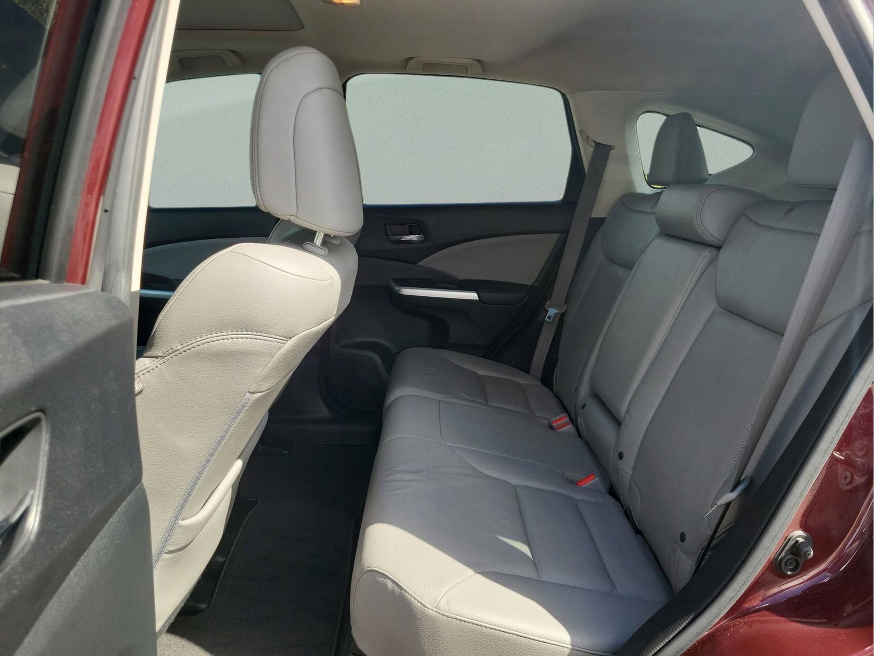 Used 2016 Honda CR-V Touring image 17