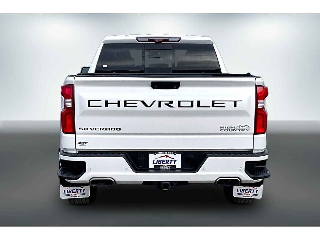 Used 2020 Chevrolet Silverado 1500 High Country w/ Technology Package image 5
