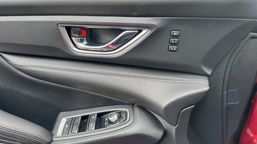 Used 2024 Subaru Ascent Limited w/ Technology Package image 16