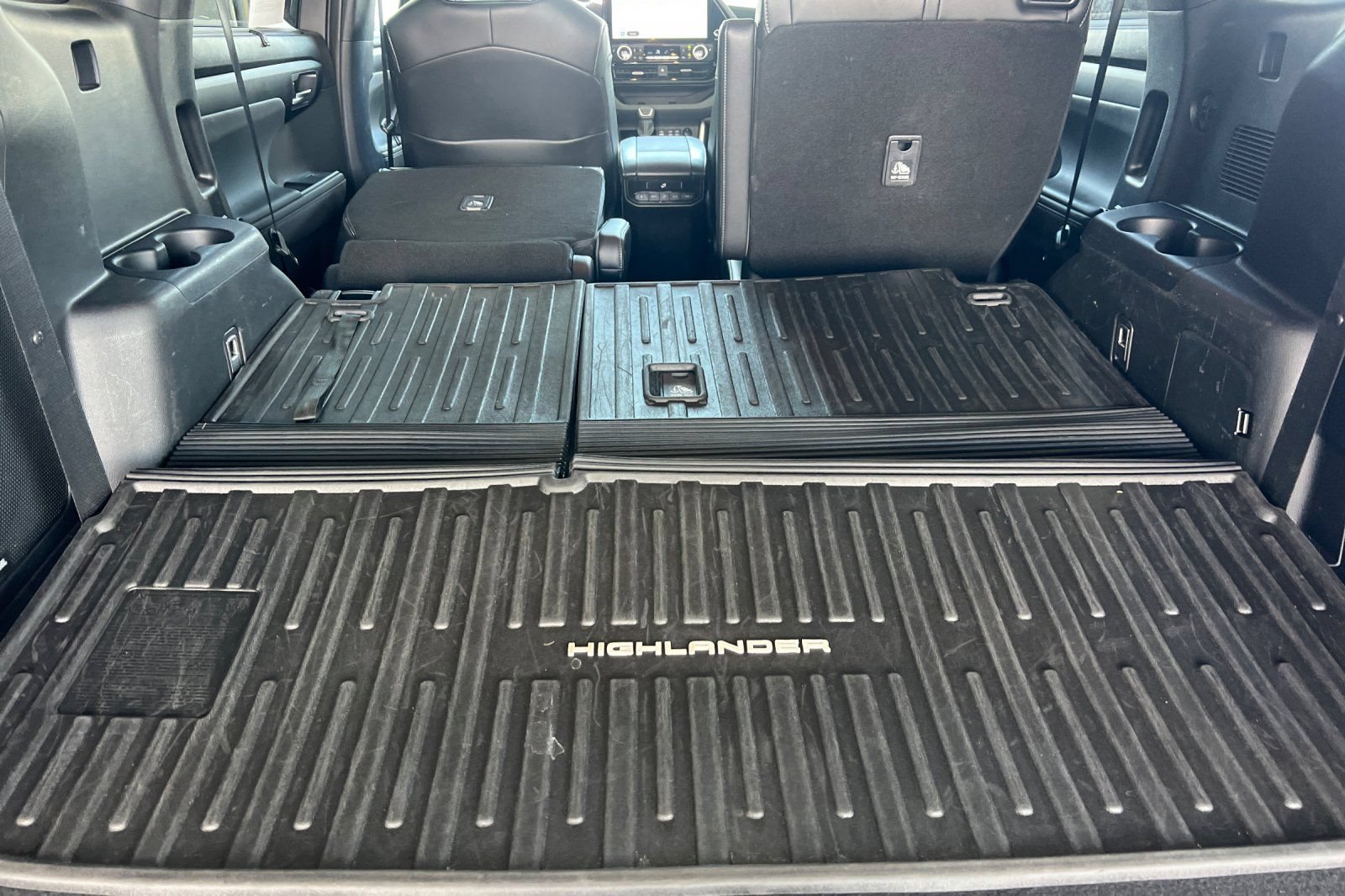 Certified 2025 Toyota Highlander XSE AWD/4WD image 13