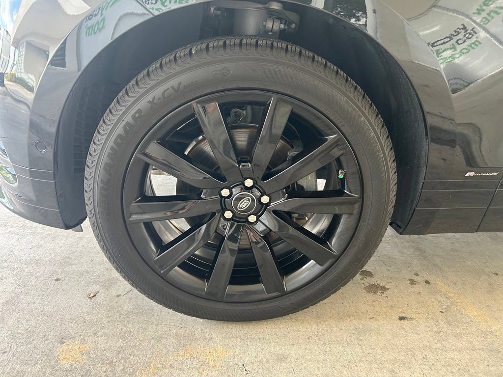 Used 2019 Land Rover Range Rover Velar R-Dynamic SE AWD/4WD image 16