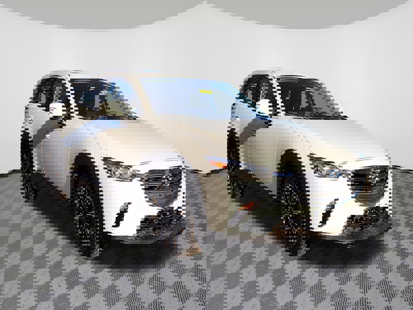 Used 2019 MAZDA CX-3 Touring w/ Preferred Equipment Package image 1