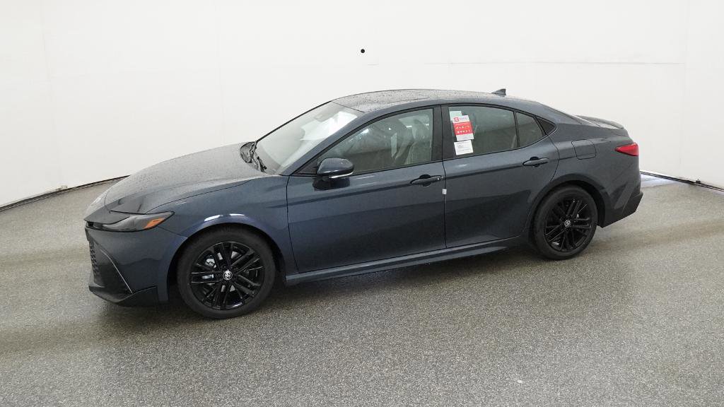 New 2026 Toyota Camry SE image 2