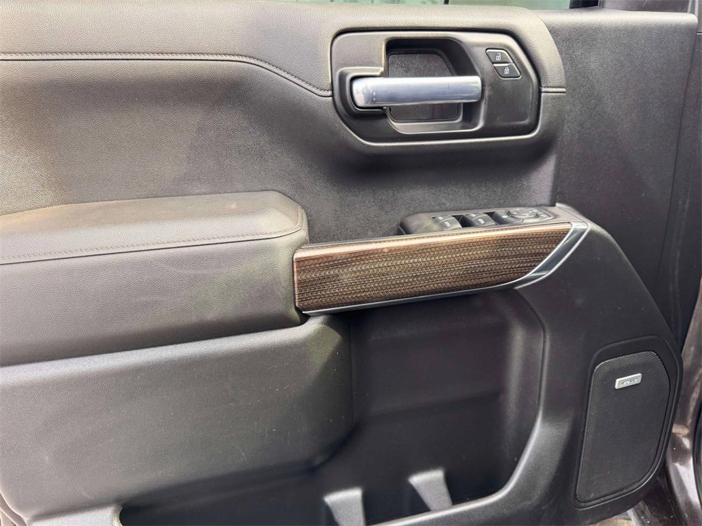 Used 2020 Chevrolet Silverado 1500 LT Trail Boss image 12