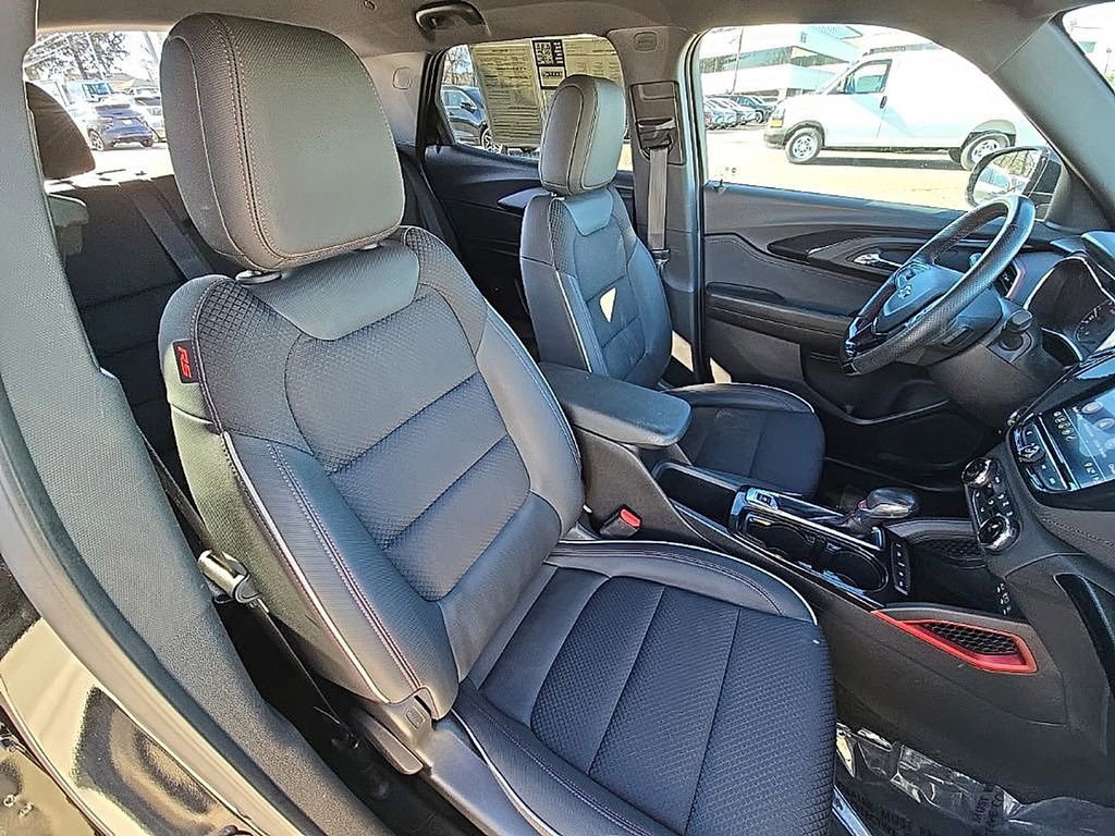Used 2023 Chevrolet TrailBlazer RS w/ Convenience Package image 32