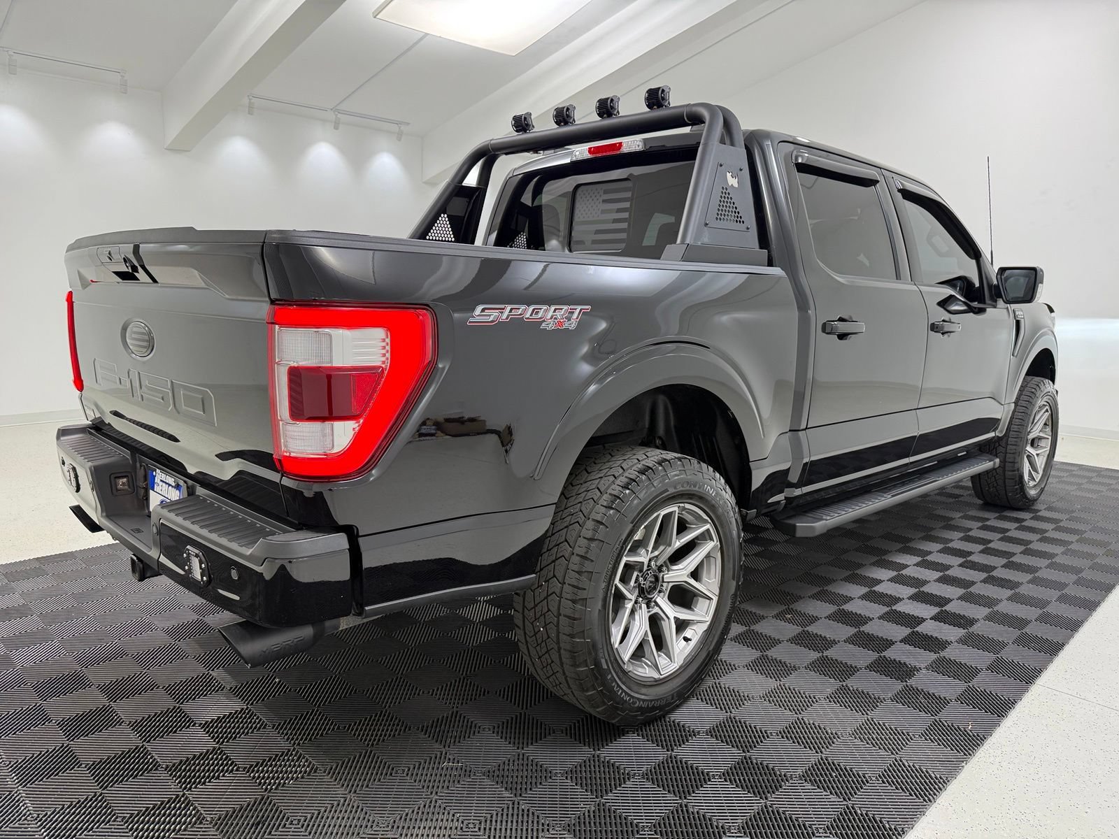 Used 2022 Ford F150 Lariat AWD/4WD image 8