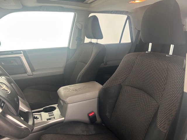 Used 2011 Toyota 4Runner SR5 w/ Convenience Pkg AWD/4WD image 16