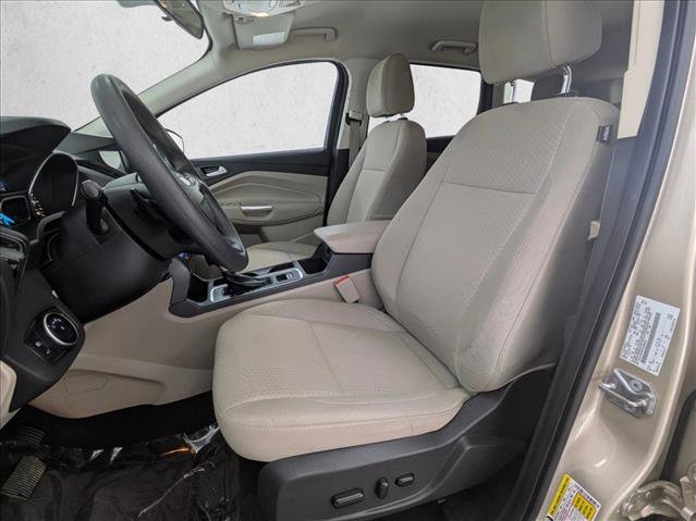 Used 2017 Ford Escape SE w/ Equipment Group 201A image 11