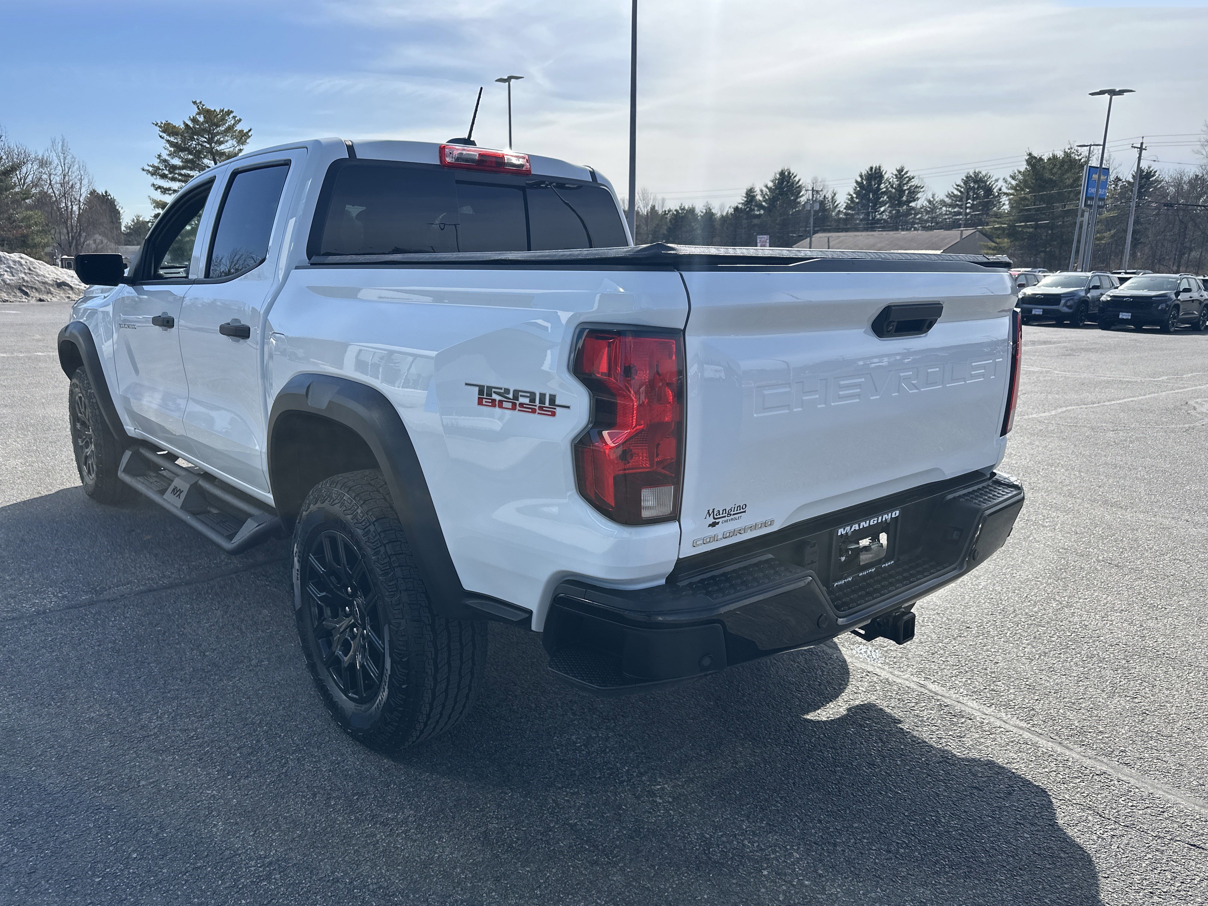 Certified 2023 Chevrolet Colorado Trail Boss w/ Technology Package image 5