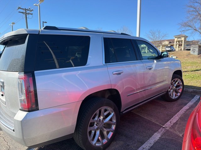 Used 2019 GMC Yukon Denali w/ Denali Ultimate Package image 3
