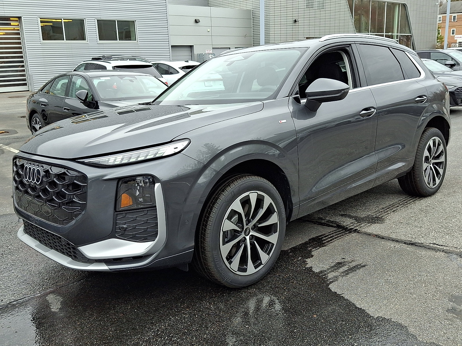 New 2026 Audi Q3 quattro 2.0T image 2