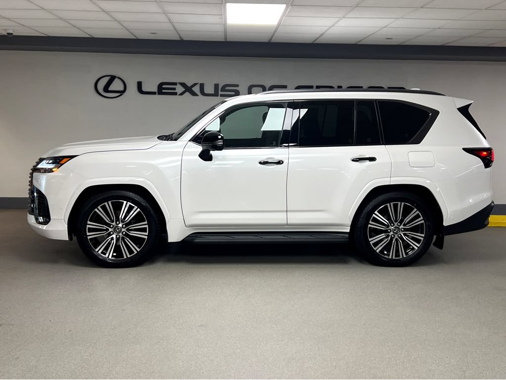New 2026 Lexus LX 700h Luxury w/ Appearance Package AWD/4WD image 4