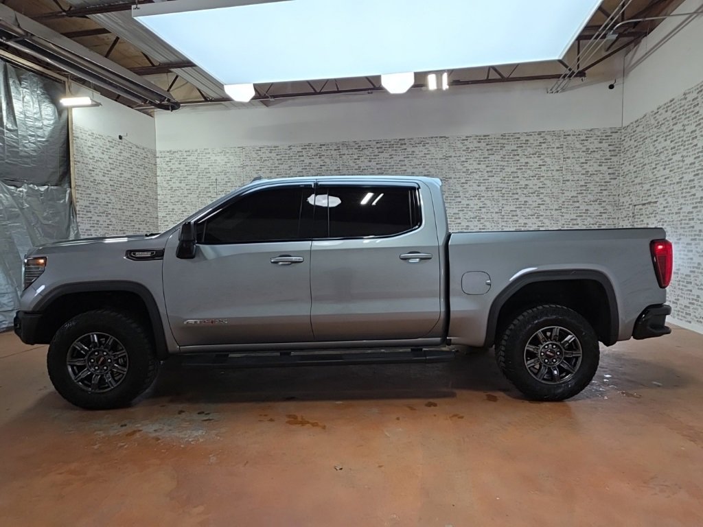 Used 2024 GMC Sierra 1500 AT4X image 4