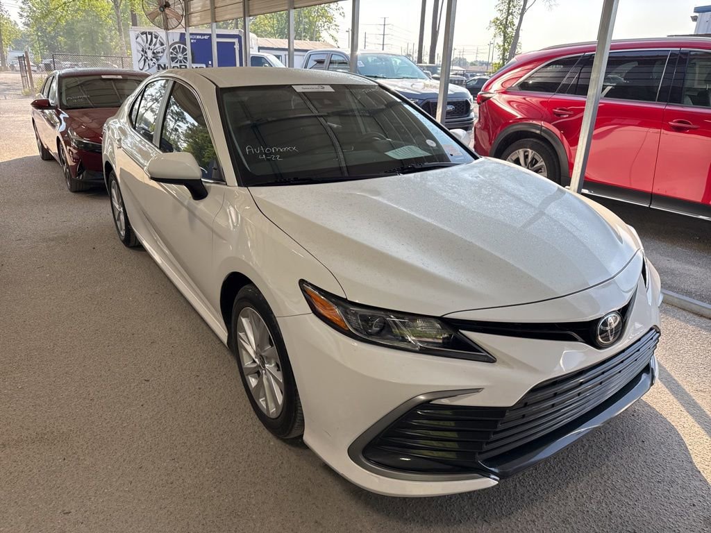 Used 2024 Toyota Camry LE FWD image 1