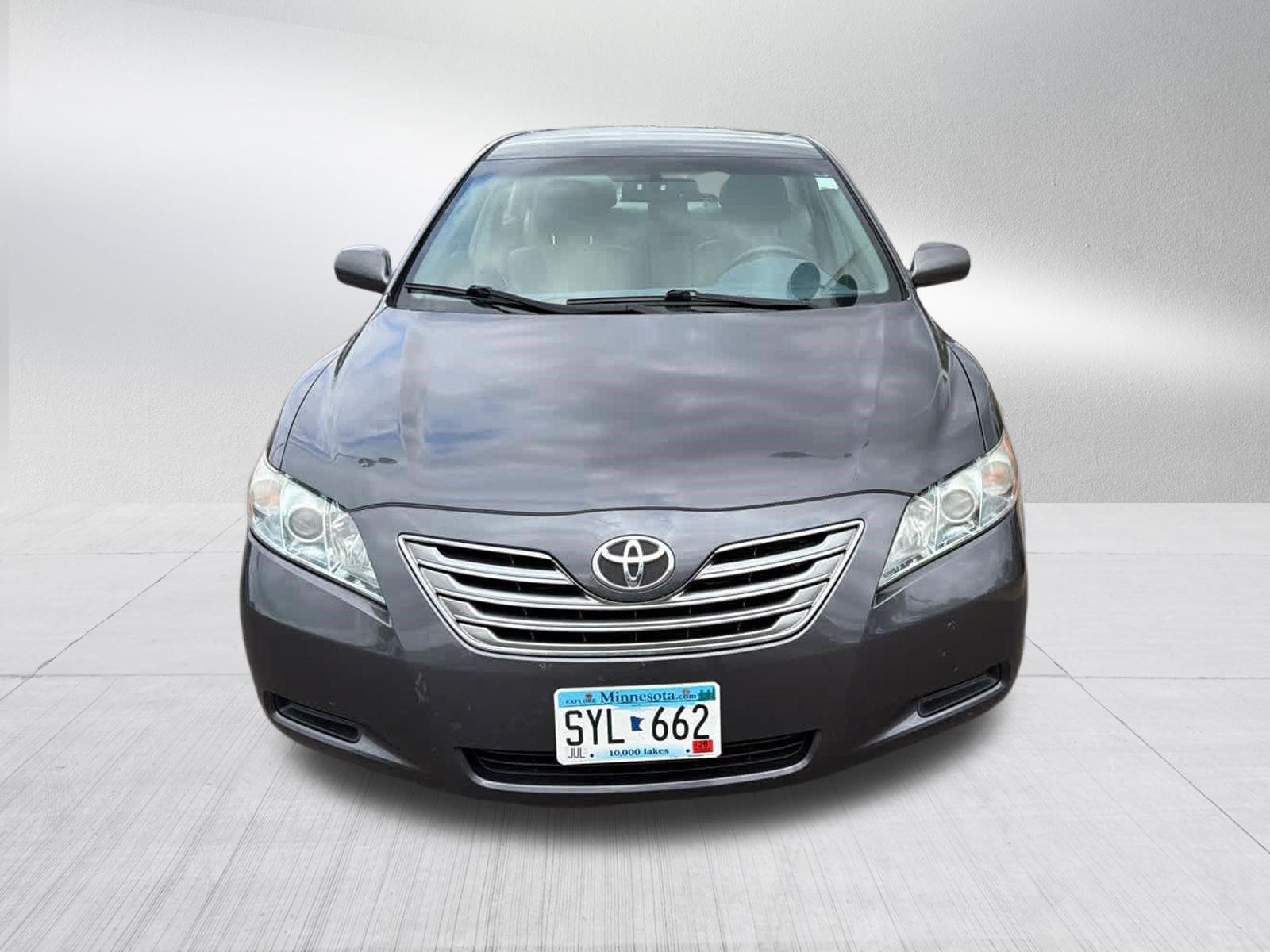 Used 2009 Toyota Camry Hybrid FWD image 2