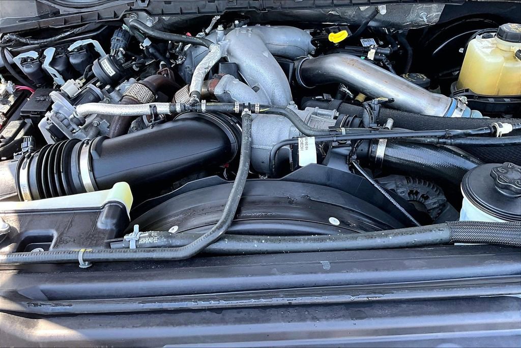 Used 2021 Ford F250 Lariat w/ Lariat Ultimate Package AWD/4WD image 33