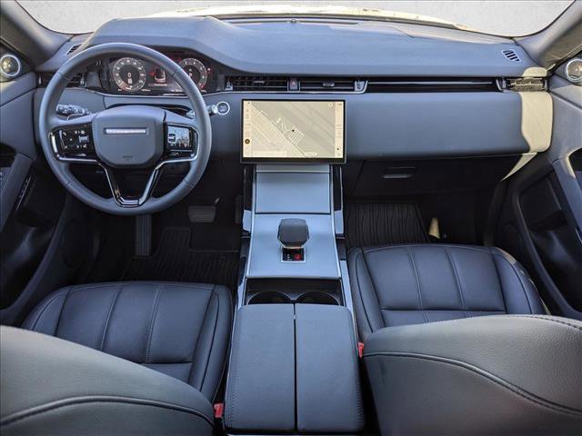 Used 2024 Land Rover Range Rover Evoque S image 18