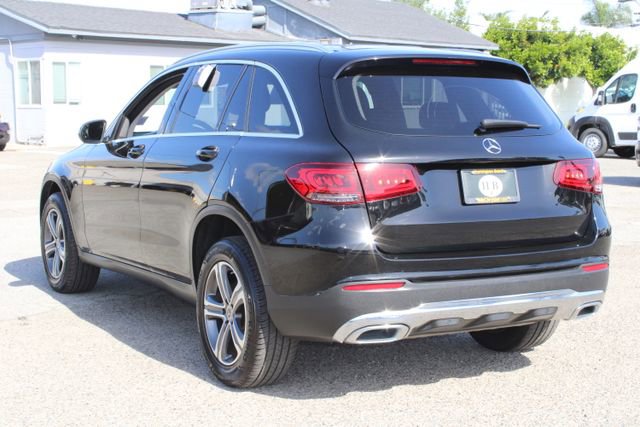 Used 2020 Mercedes-Benz GLC 300 4MATIC image 3