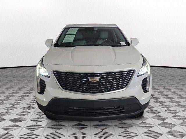 Certified 2023 Cadillac XT4 Luxury FWD image 2