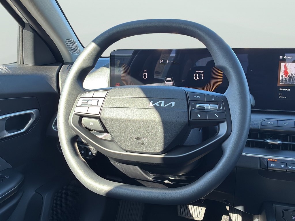 New 2026 Kia K4 FWD image 19