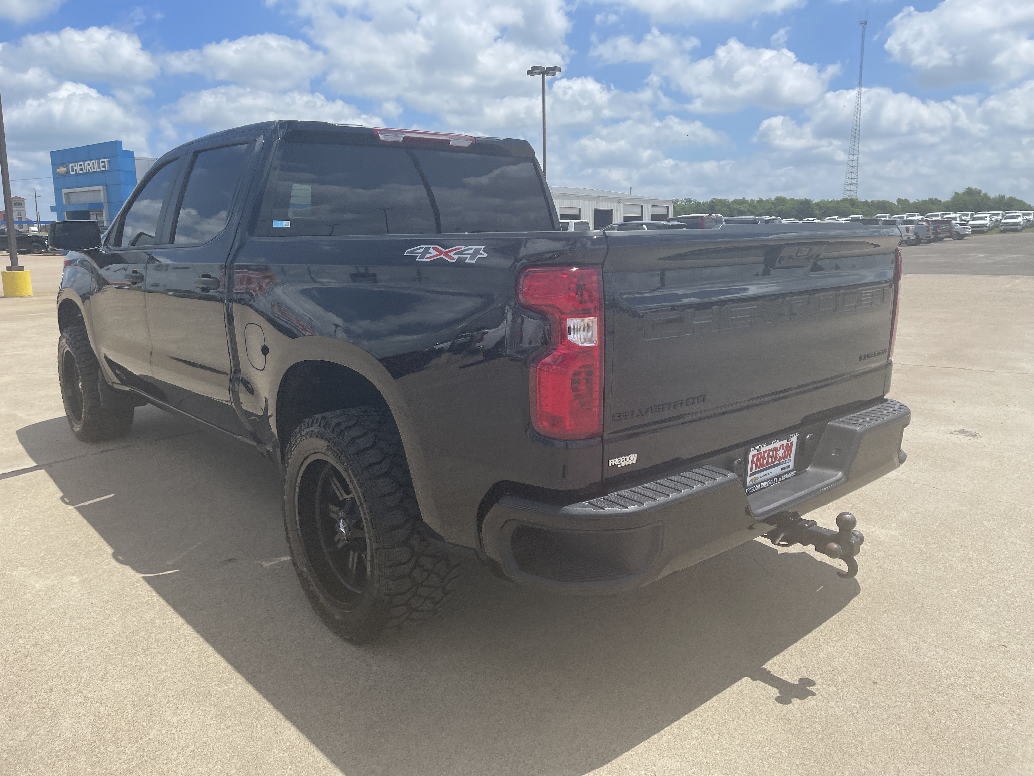 Used 2025 Chevrolet Silverado 1500 Custom w/ Turbomax Blackout Package AWD/4WD image 6