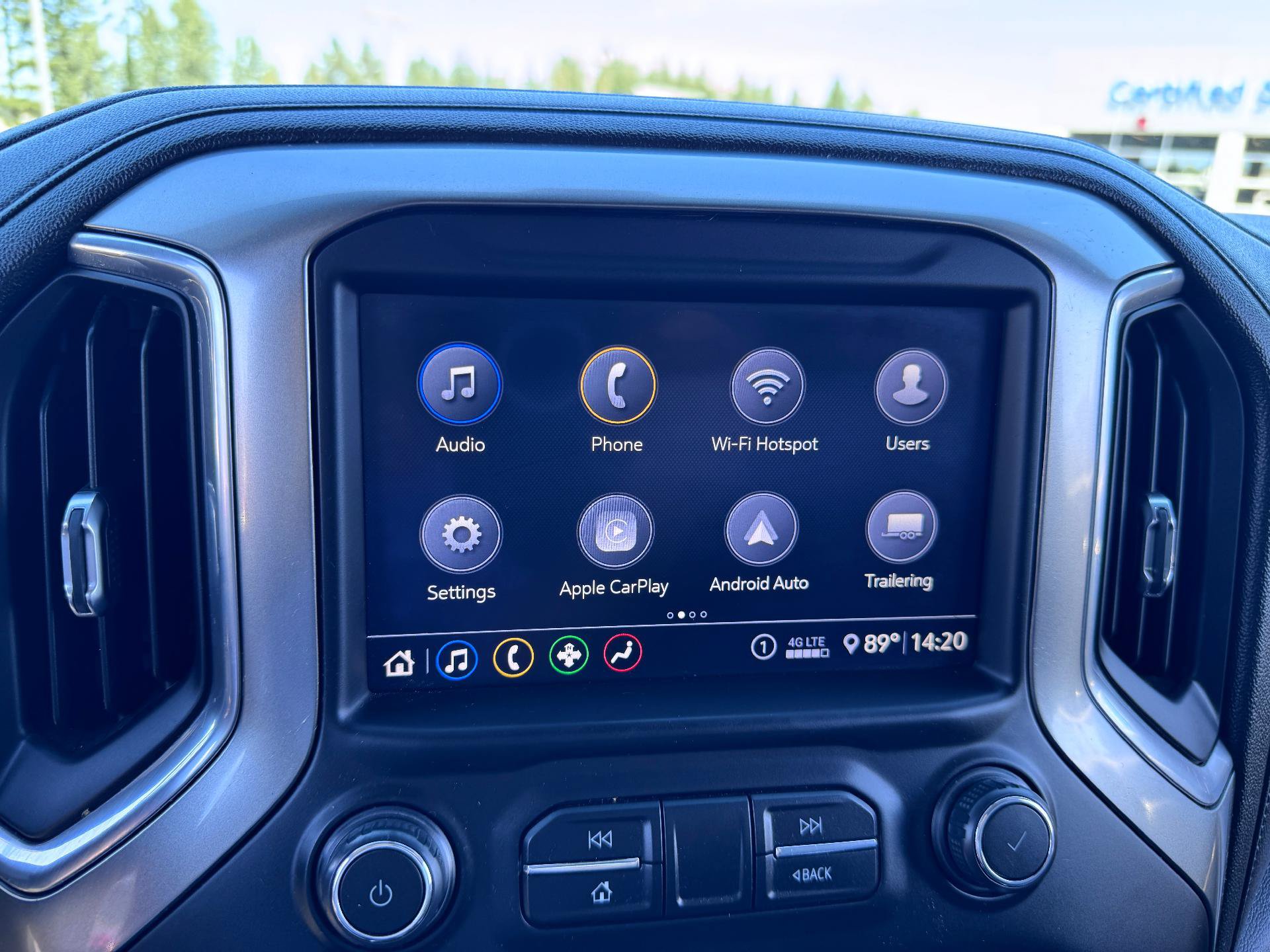 Used 2020 Chevrolet Silverado 1500 LT Trail Boss AWD/4WD image 30