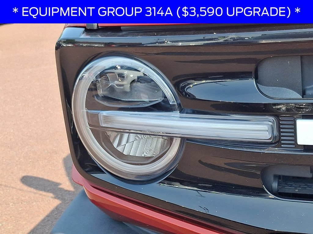 Used 2022 Ford Bronco Outer Banks AWD/4WD image 9