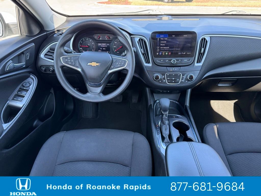 Used 2024 Chevrolet Malibu LT image 9