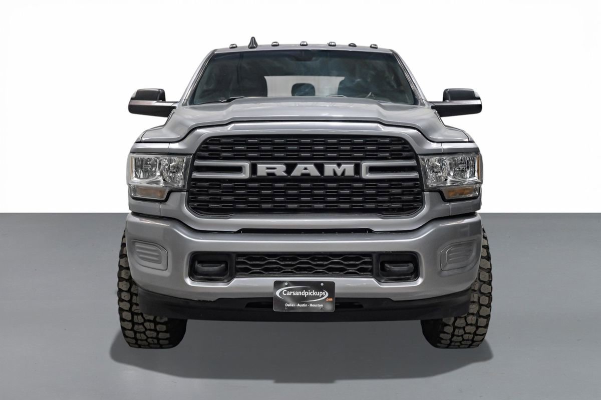 Used 2022 RAM 3500 Lone Star image 3