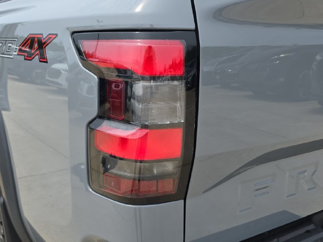 Used 2023 Nissan Frontier PRO-4X w/ Pro Convenience Package AWD/4WD image 36