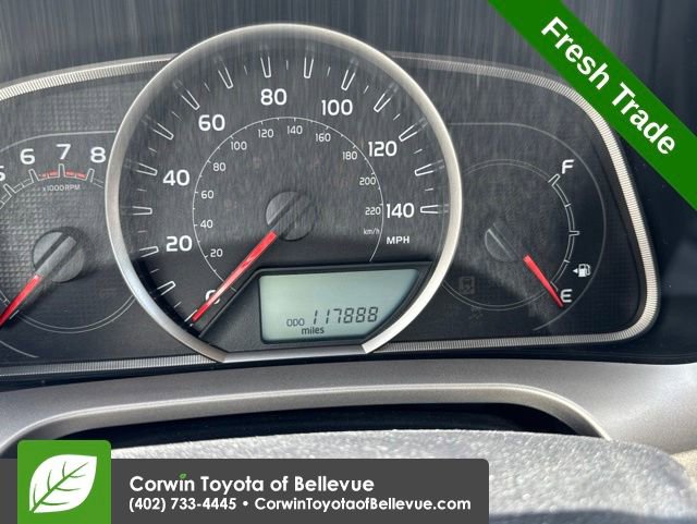 Used 2014 Toyota RAV4 XLE AWD/4WD image 17