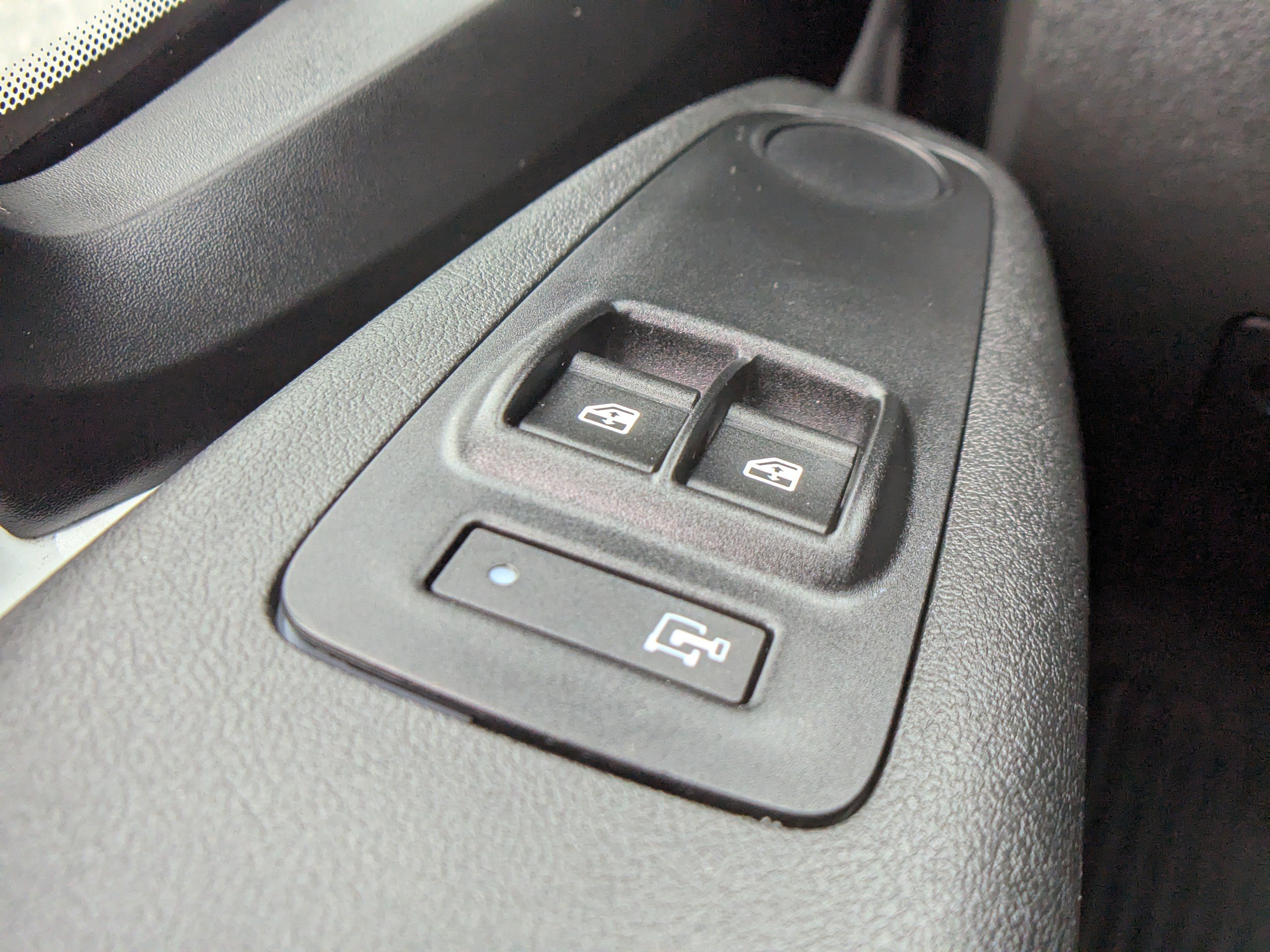 Used 2025 RAM ProMaster 2500 w/ U-Haul Equipment Group FWD image 24