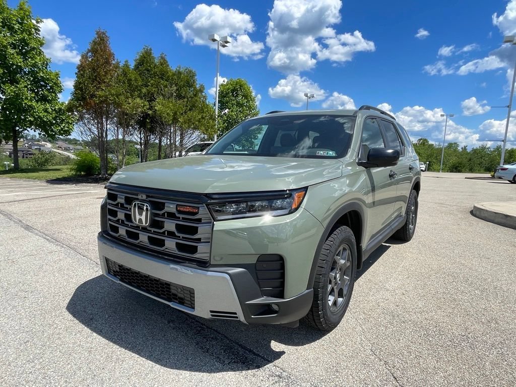 New 2026 Honda Pilot TrailSport image 7