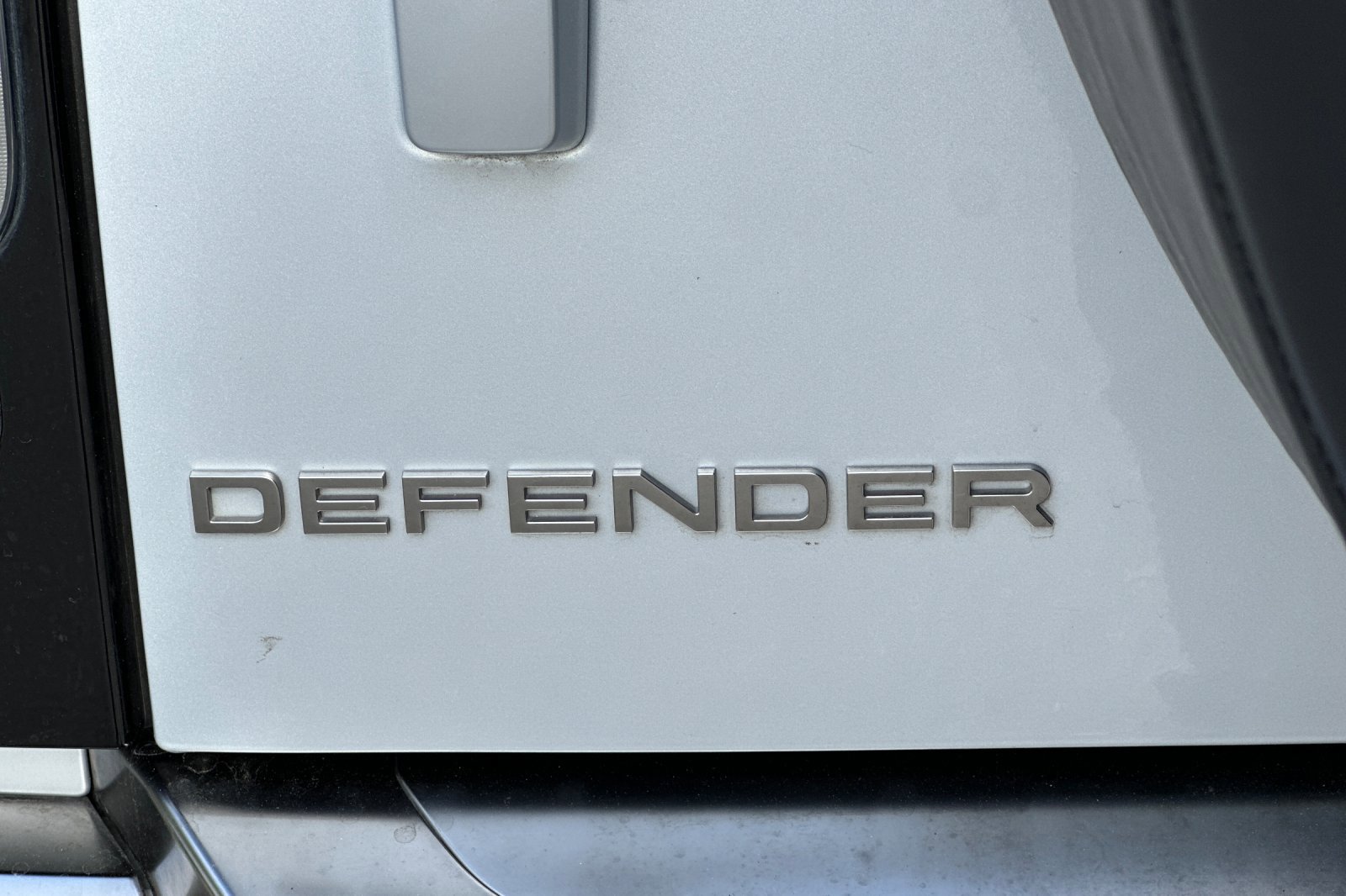 Used 2022 Land Rover Defender 110 X image 27