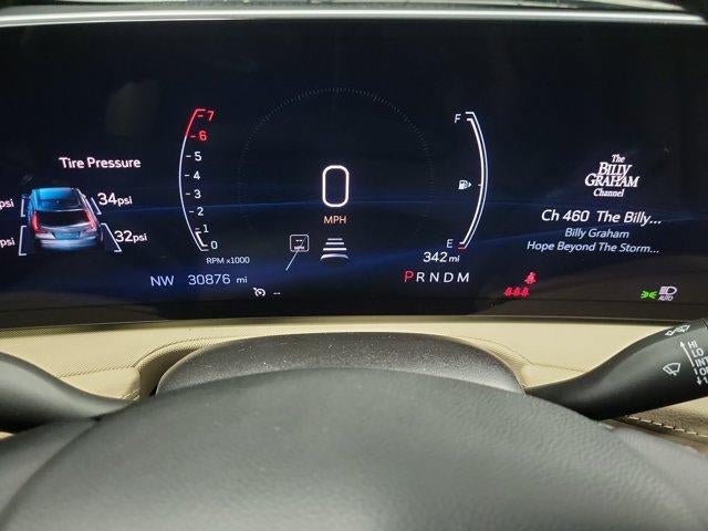 Certified 2024 Cadillac XT4 Luxury w/ Cold Weather Package FWD image 20