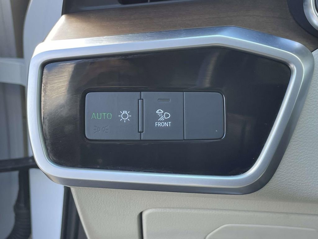 Used 2024 Audi A6 Premium Plus image 19