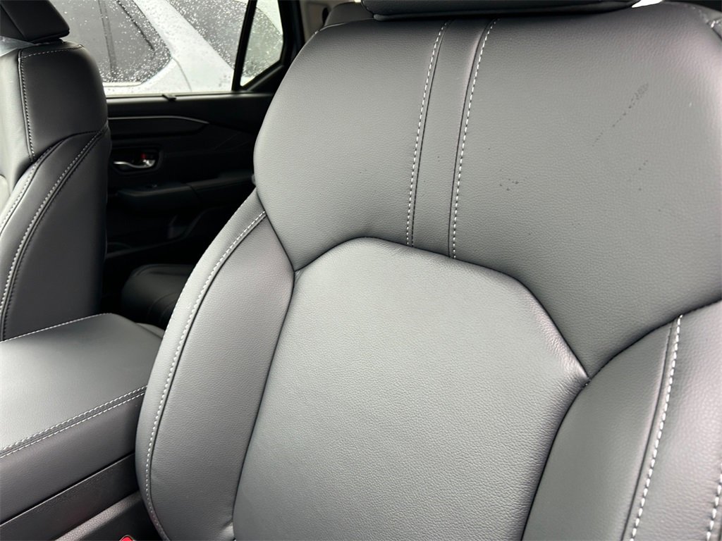 New 2026 Honda Pilot Touring image 18