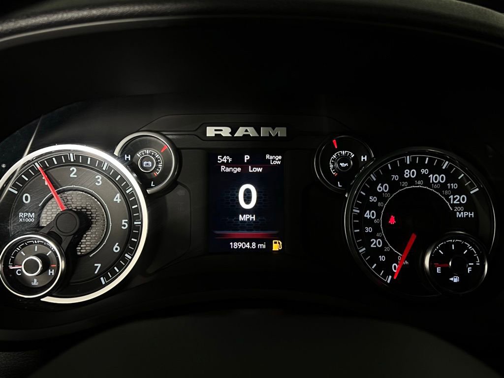 Used 2024 RAM 2500 Big Horn w/ Bed Utility Group image 14