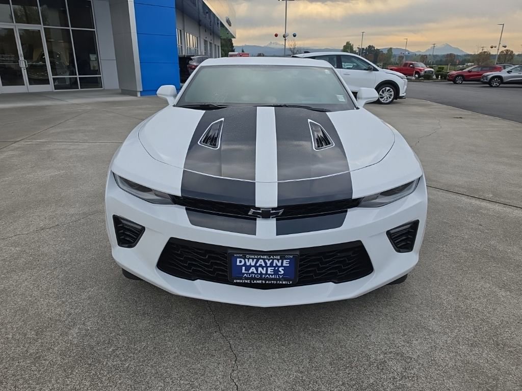 Used 2016 Chevrolet Camaro SS image 9