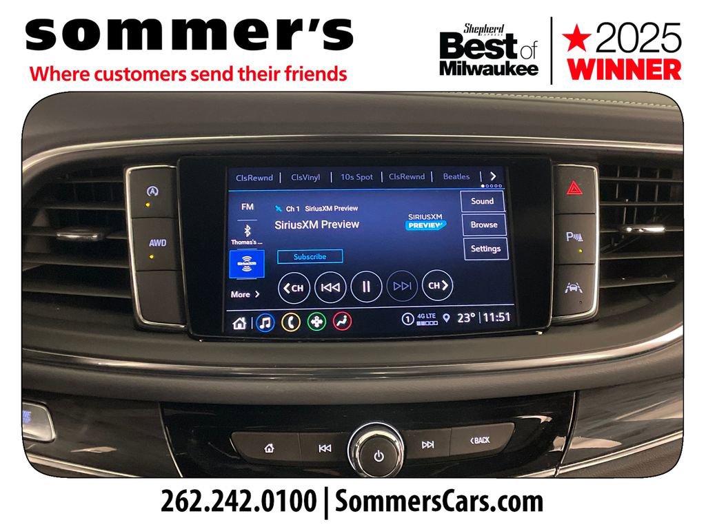 Used 2023 Buick Enclave Essence image 15