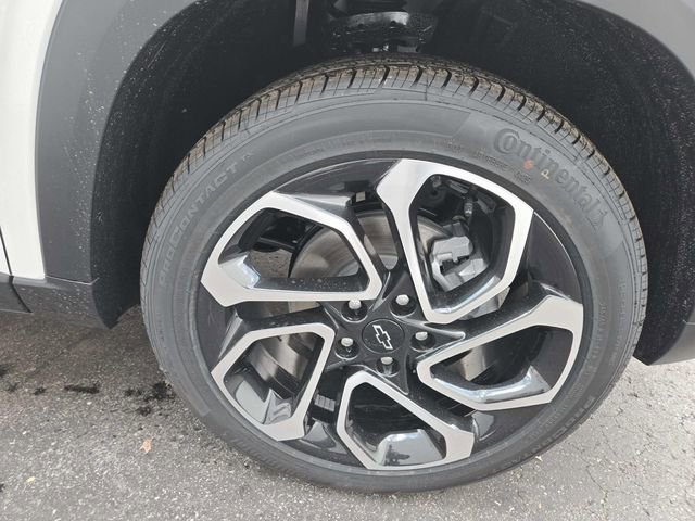 New 2026 Chevrolet Trax RS w/ Driver Confidence Package image 13