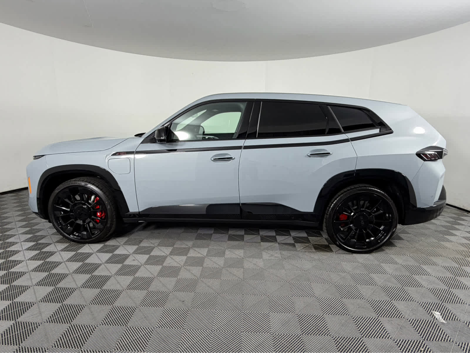 New 2026 BMW XM Label Red image 6