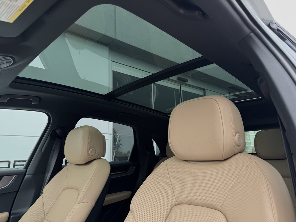 New 2025 Porsche Cayenne E-Hybrid image 29