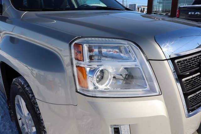 Used 2014 GMC Terrain SLE w/ Convenience Package image 3