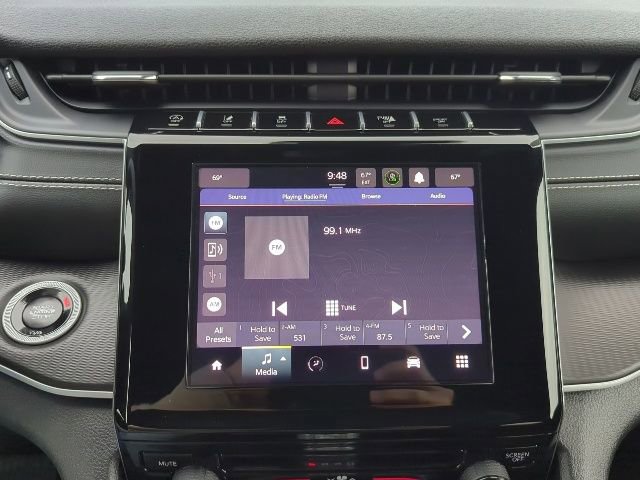 Used 2024 Jeep Grand Cherokee Laredo X image 6